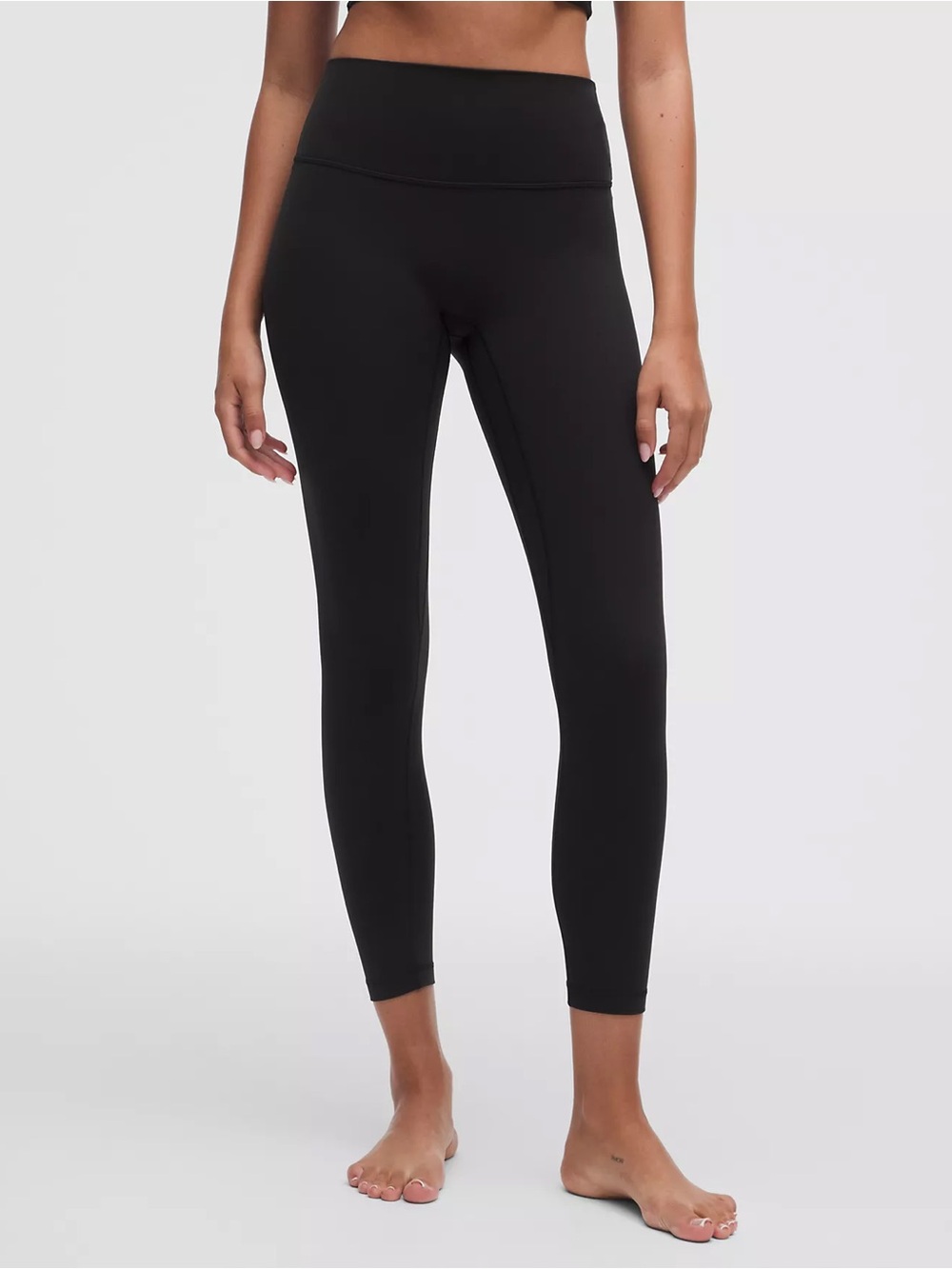 Lululemon black align leggings 6, excellent condition
